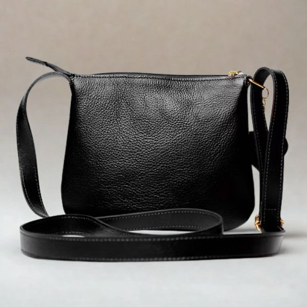 Bolsa Transversal em Couro - Preta - 9060 - Imagem 2
